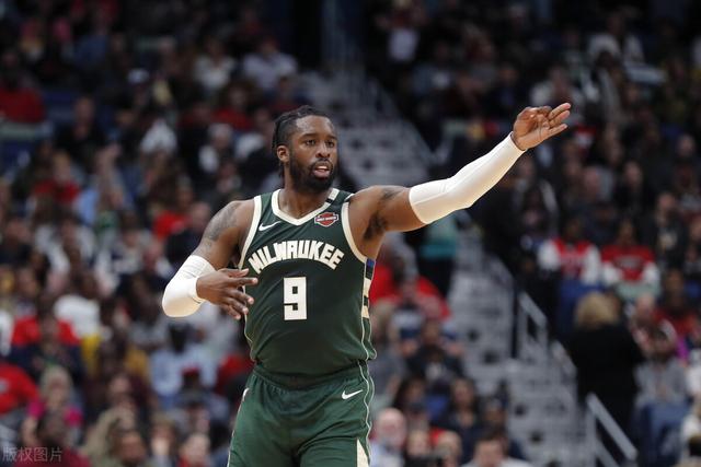 官方：大马丁当选FIFA2024年最佳门将