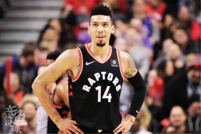 英媒：阿莫林在向曼联施压，要求续约马奎尔一年